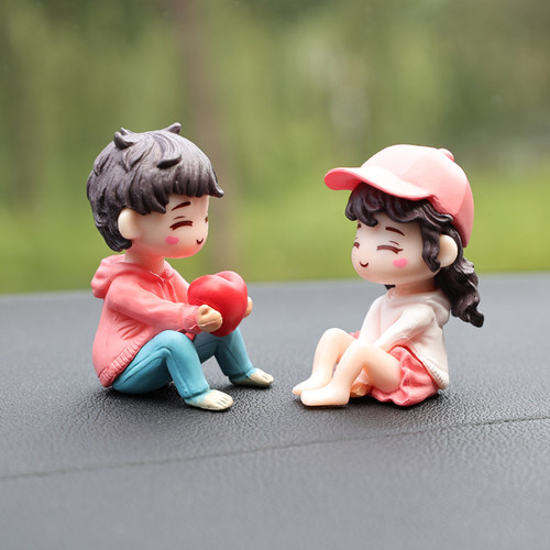 汽车中控台装饰摆件情侣创意可爱2025网红车载摆件mini车内装饰品 - 图1