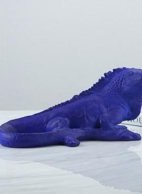 简约现代抽象蜥蜴创意艺术动物软装饰品样板房间家居客厅玄关摆件