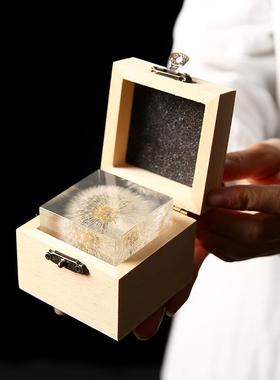 树脂镇纸蒲公英标本水晶球立方体树脂方块摆件儿童节创意手工产品