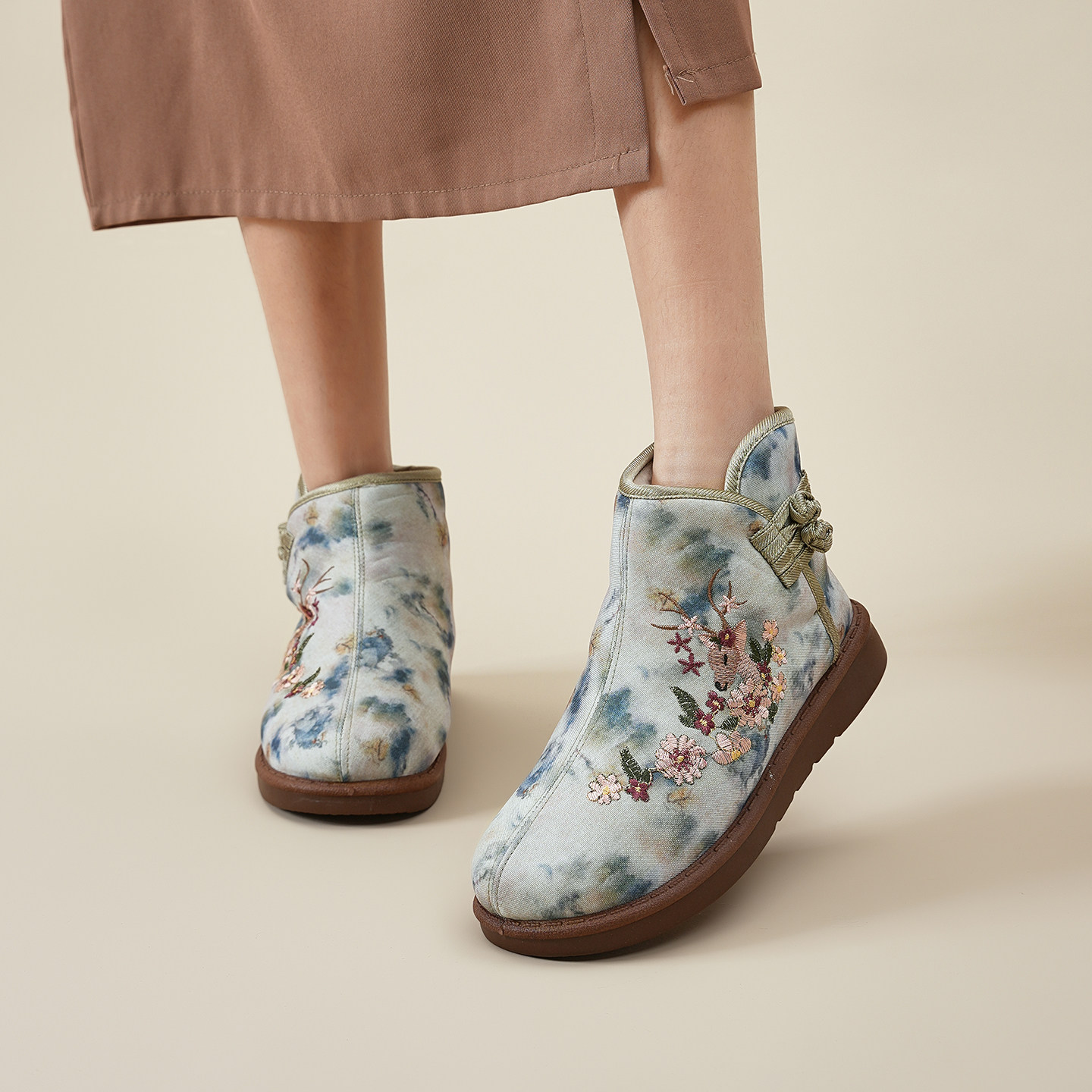 2025冬季绵羊毛老北京布鞋加绒保暖高帮靴舒适防滑中老年妈妈棉鞋,淘宝优惠券,粉丝福利购,淘宝优惠卷