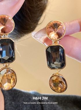 镶钻锁骨椭圆中古气质复古套装