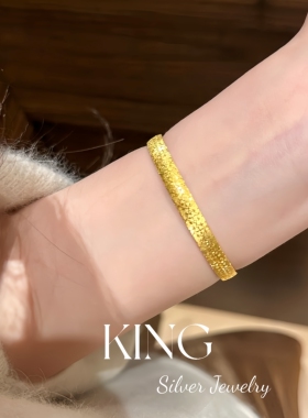 戗刻手镯 | king银饰珠宝925银镀金复古祥云柿蒂纹微开口纯银手镯