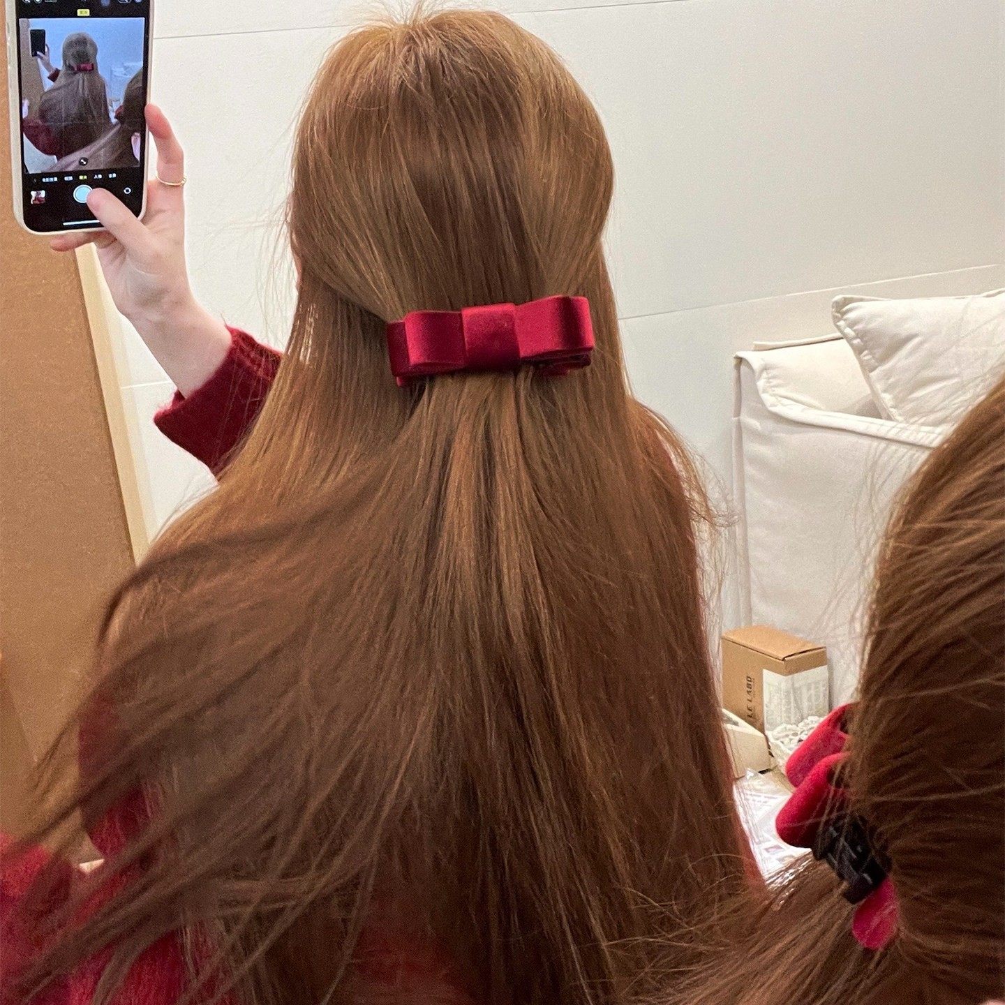 红色丝绒蝴蝶结香蕉夹子高级感后脑勺盘发头饰半扎发抓夹新年发饰,淘宝优惠券,粉丝福利购,淘宝优惠卷