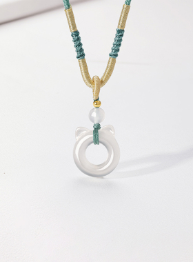 周六福玉髓吊坠女款清透小猫链坠