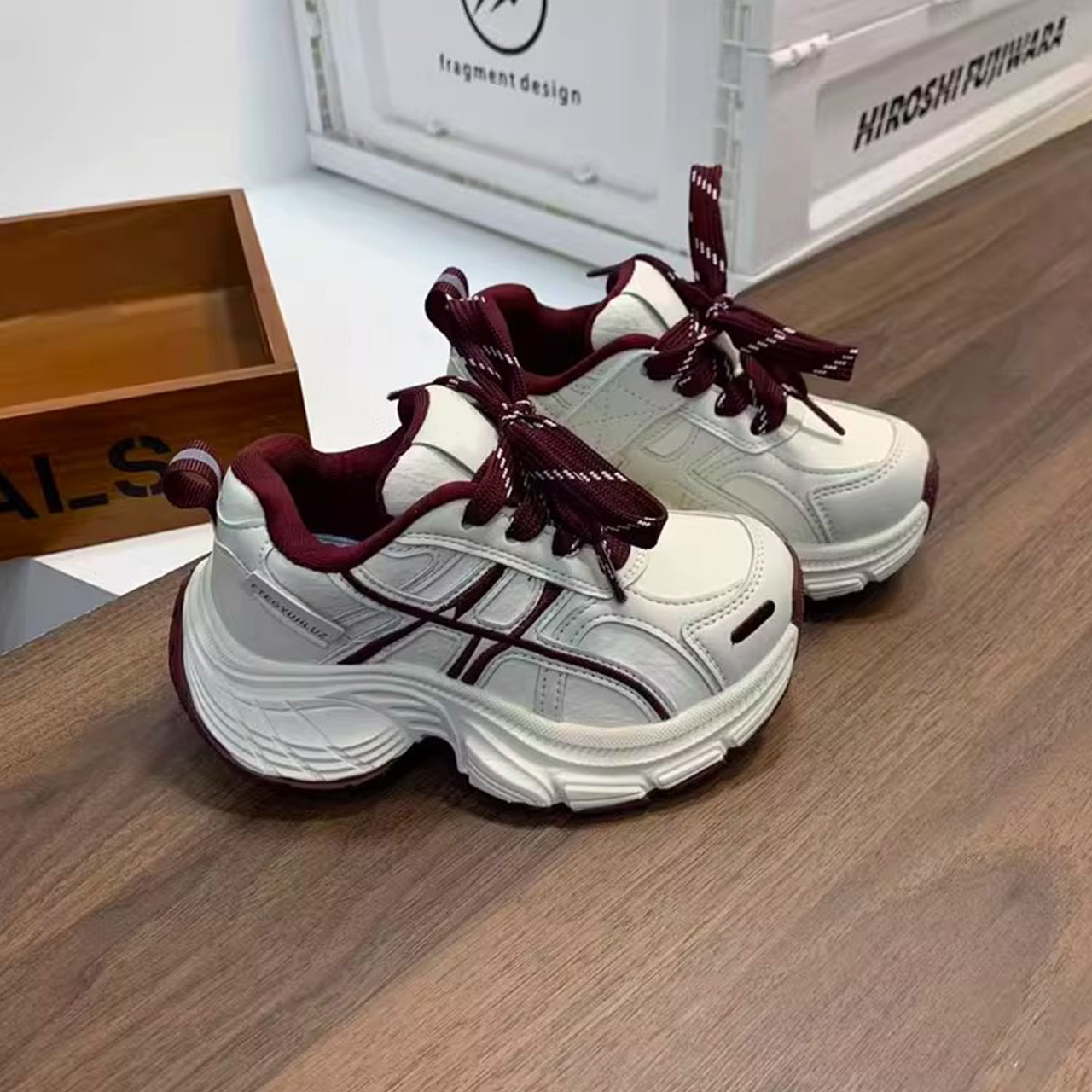 女童鞋子2026新款学生舒适儿童板鞋运动德训鞋休闲软底低帮休闲风,淘宝优惠券,粉丝福利购,淘宝优惠卷