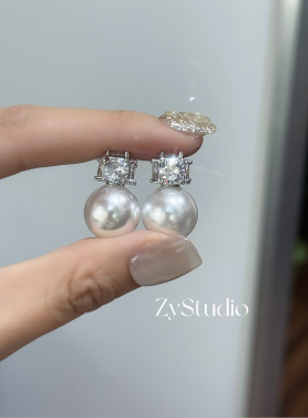 ZyStudio原创设计四面锆石人造澳白立体耳钉
