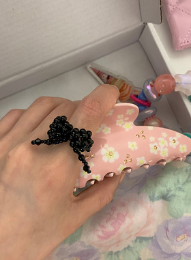 日系复古黑色珍珠蝴蝶串珠编织戒指女文艺个性小众设计高级感指环