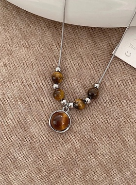 美拉德皮革虎眼石项链女小众高级感锁骨链复古叠戴毛衣链颈链配饰