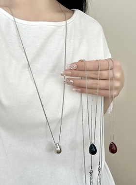 极简冷淡风实心水滴吊坠项链