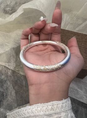 新款古法描金繁花手镯花叶圆棍镯子小众感简约百搭复古送礼物