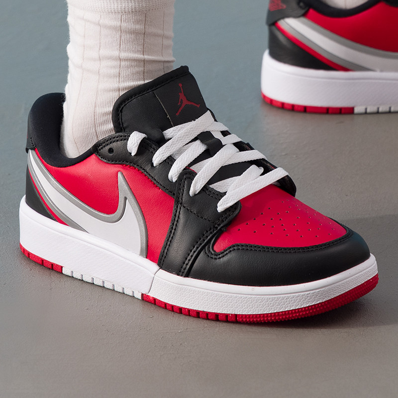 耐克（NIKE）学生青少年男女鞋 新款夏季Jordan 1篮球鞋板,淘宝优惠券,粉丝福利购,淘宝优惠卷