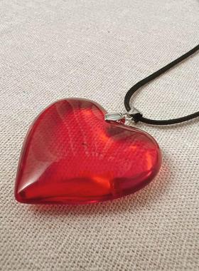 Red glass heart pendant necklaces women 红色玻璃心形吊坠项链