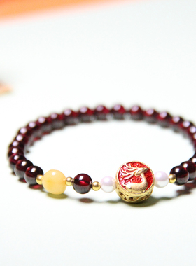 纯天然酒红石榴石女款手链