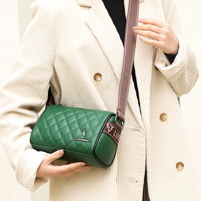 头层牛皮小包包女2023新款真皮枕头包时尚软皮单肩斜挎包宽肩带包,淘宝优惠券,粉丝福利购,淘宝优惠卷