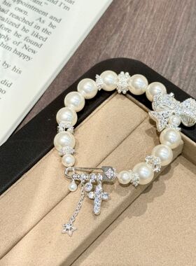 设计感别针十字架珍珠手链小众轻奢高级感手串精致少女心事手饰