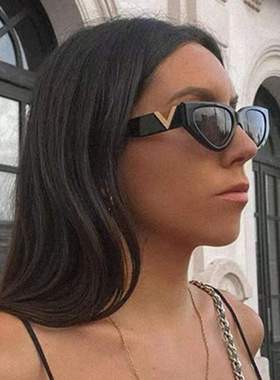 黑白个性墨镜新款复古摩登走秀太阳眼镜潮流个性纹