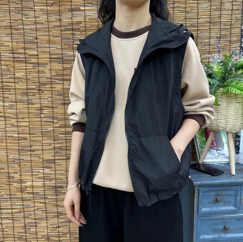 2026年春秋季新款两面穿坎肩马甲宽松韩版显瘦大码连帽马夹外套女 - 图1