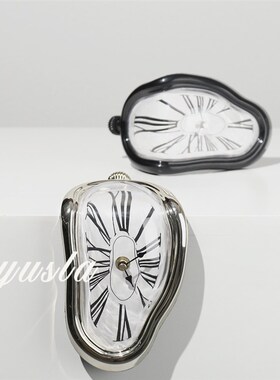 简约创意扭曲钟融化时钟罗马数字钟复古变形时空钟艺术.软装品摆