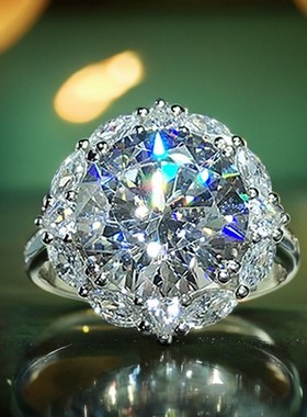 钻石之乡河南钻石商丘钻石河南人造钻石戒指超大鸽子蛋豪华5a2486