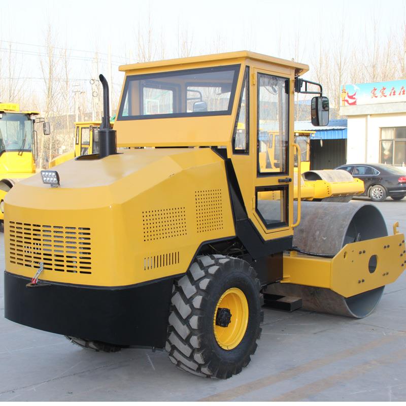 座驾式压路机路面机械6吨回填土建设压实机前钢轮后胶轮压土机 - 图1