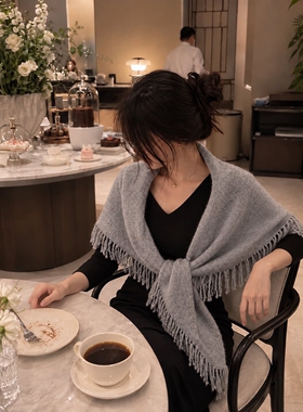 三角围巾披肩外搭女纯色灰色2026年新款秋冬季防羊绒保暖旗袍披肩