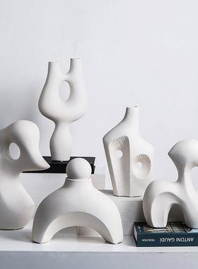 侘寂风陶瓷摆件抽象哑光简约样板间玄关书柜客厅电视柜白色装饰品