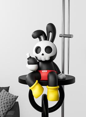 骷髅兔子潮玩坐姿摆件入户玄关客厅电视柜高级感办公室网红装饰品