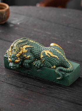 中式瑞兽盘龙桌面家居装饰品摆件客厅办公室招财玄关青纱石工艺品