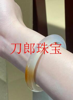 高冰种荔枝冻玛瑙手镯马料香槟金一口糖俏红色扁条玉髓古风手镯子