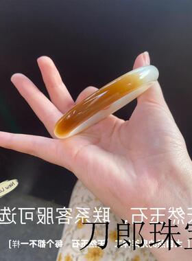 新疆和田玉糖料白玉手镯女圆条真正品天然俏色羊脂玉糖白玉石镯子