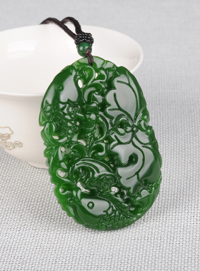 新疆和田玉碧玉金鱼莲花挂件如意玉牌菠菜绿年年有余玉吊坠毛衣链