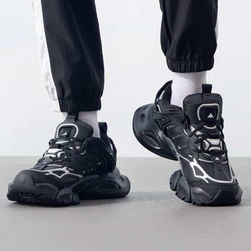 Adidas阿迪达斯男鞋女鞋冬季新款运动休闲缓震跑步鞋IH0070 - 图0