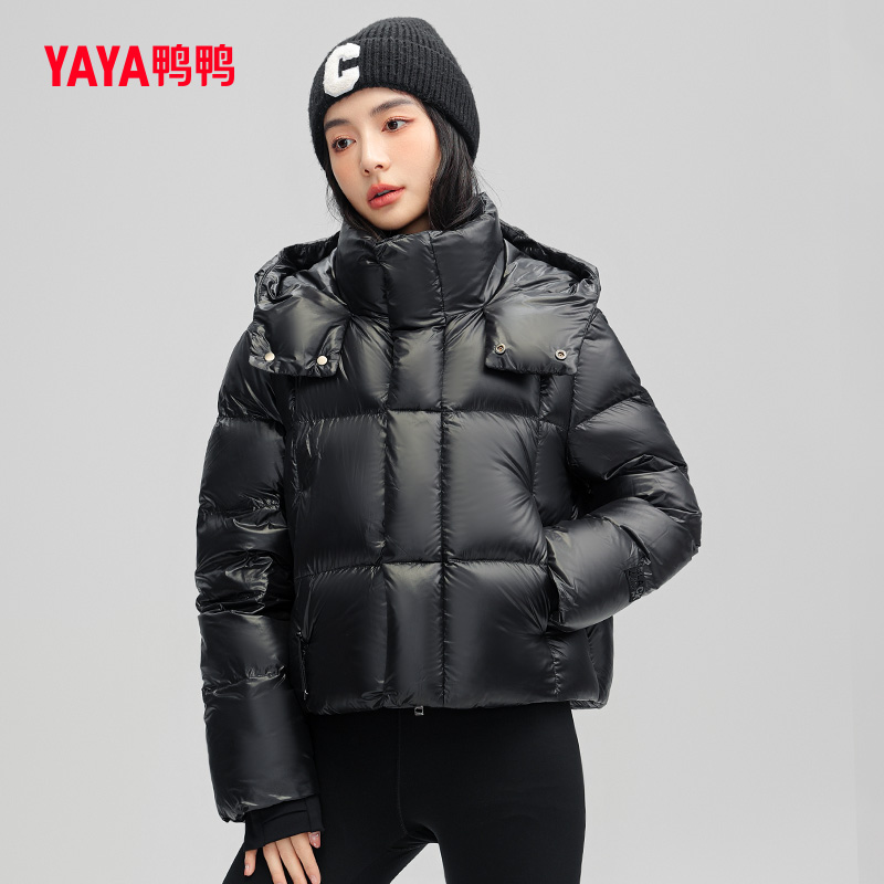  鸭鸭女装羽绒服