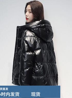 檰衣女短款亮麵新服女时