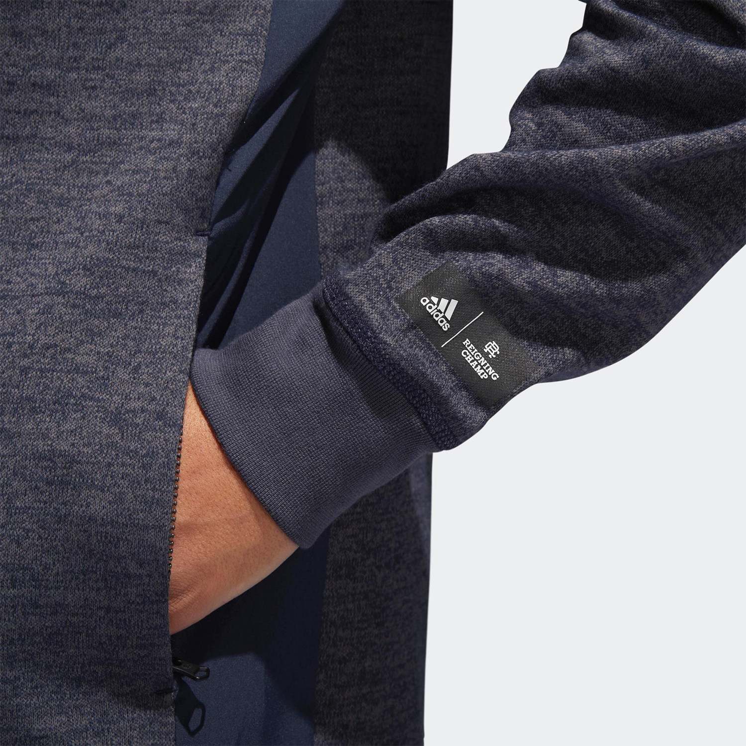 Adidas/阿迪达斯正品2025秋季女士立领运动休闲外套CE3489,淘宝优惠券,粉丝福利购,淘宝优惠卷