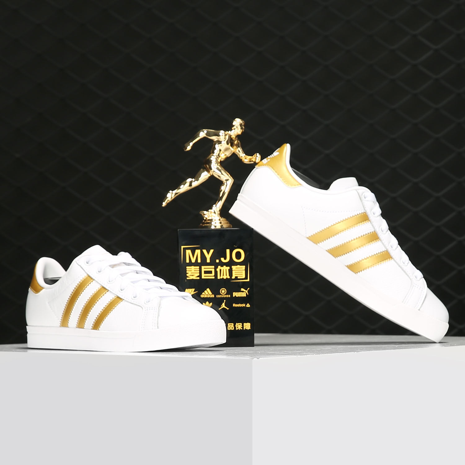 Adidas/阿迪达斯正品三叶草男女皮革低帮时尚休闲运动板鞋 EE6200,淘宝优惠券,粉丝福利购,淘宝优惠卷