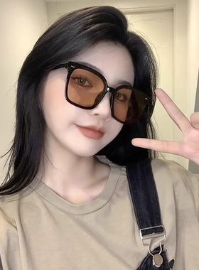 茶色方形美式镜复古大黑框超吸睛