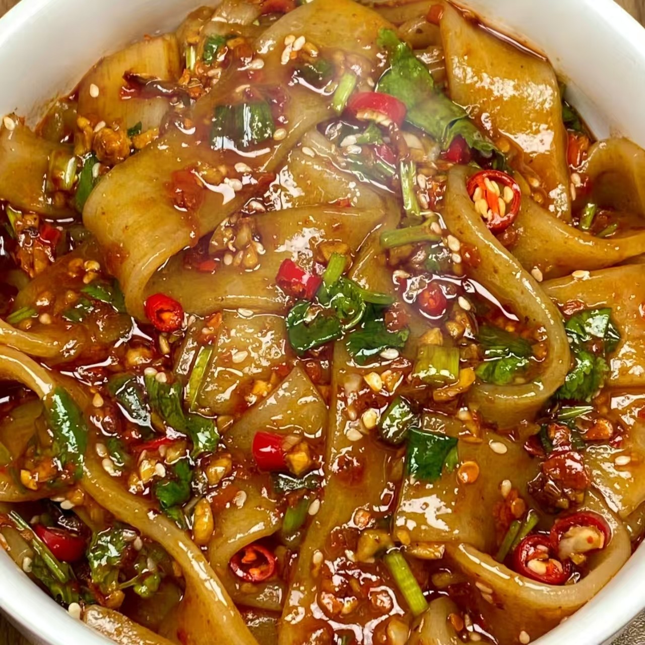 酸辣粉桶装正宗红薯粉整箱批发方便速食夜宵冲泡酸辣粉官方旗舰店,淘宝优惠券,粉丝福利购,淘宝优惠卷