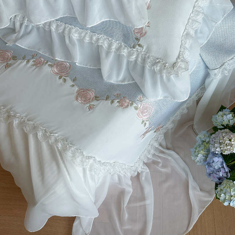 小清新夏季冰丝凉席三件套可水洗少女心刺绣床裙款1.8米空调软席,淘宝优惠券,粉丝福利购,淘宝优惠卷