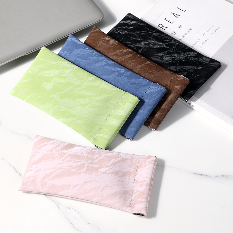 收纳小包自动闭合封口袋便携磁吸收纳包迷你化妆口红包弹片充电器,淘宝优惠券,粉丝福利购,淘宝优惠卷