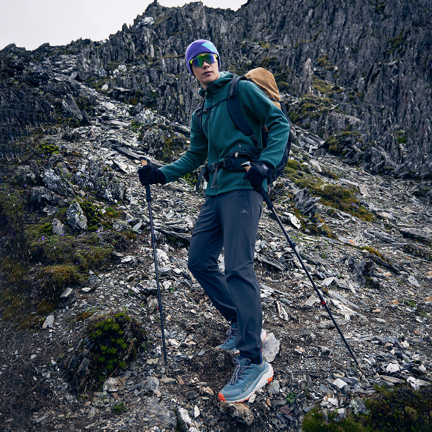 拓路者肌理格子绒抓绒衣男秋冬户外运动连帽防风保暖男士加绒外套,淘宝优惠券,粉丝福利购,淘宝优惠卷