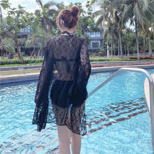 泳衣女2025新款比基尼海边性感高级感泡温泉保守分体长袖防晒小胸