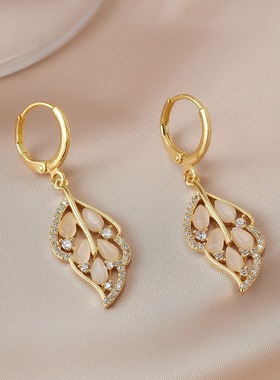 网红热卖猫眼石的树叶项链女耳环首饰套装轻奢小众高级感饰品