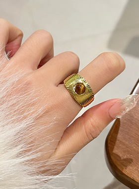 金色太阳花虎眼石戒指女轻奢高级感小众设计复古风开口可调节指环