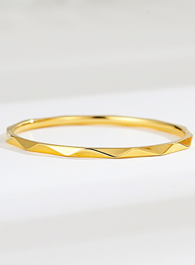 欧美热款18k金色钛钢防掉色戒指女v型切面细戒指简约网红指环饰品