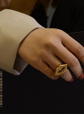 热销嘴唇个性指环戒指ar钢镀18