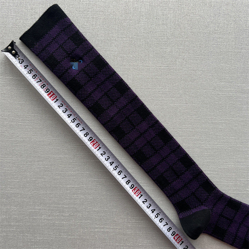 外贸袜子日单小众小腿袜女长袜格纹时尚无骨对目中高筒女袜及膝袜,淘宝优惠券,粉丝福利购,淘宝优惠卷