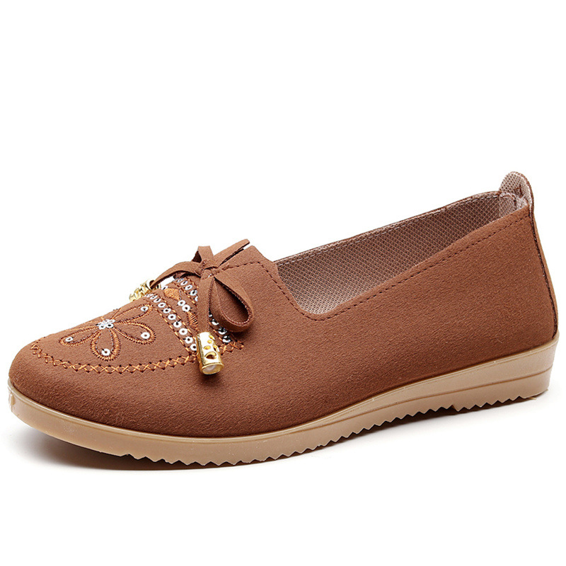 牛筋底妈妈鞋秋季新款中老年一脚蹬老北京布鞋女鞋平底绣花经典鞋 - 图3