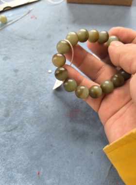 且末料卡12毫米手串（625001）