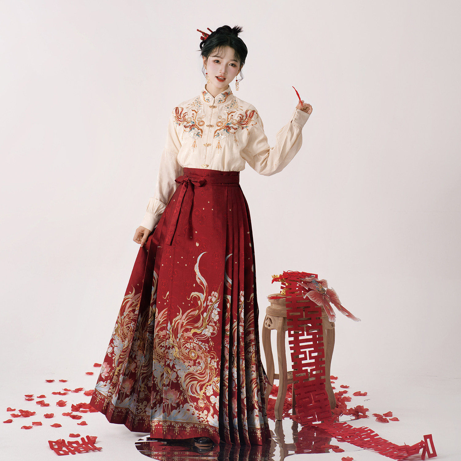 半木尧喜结莲鲤红色马面裙原创明制汉服套装女订婚服礼服新款上衣,淘宝优惠券,粉丝福利购,淘宝优惠卷